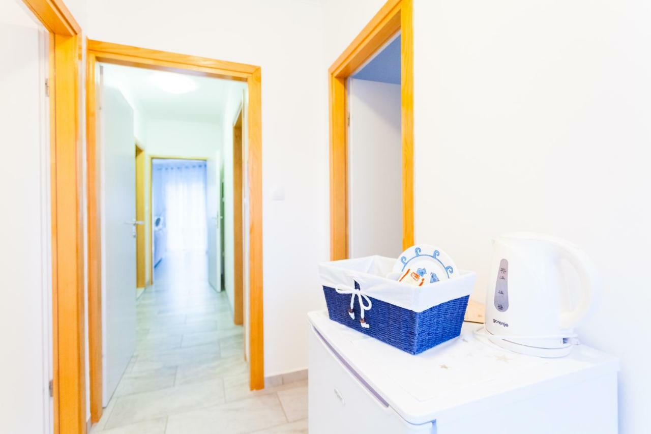 Guest House Mara ヴェラ・ルカ エクステリア 写真